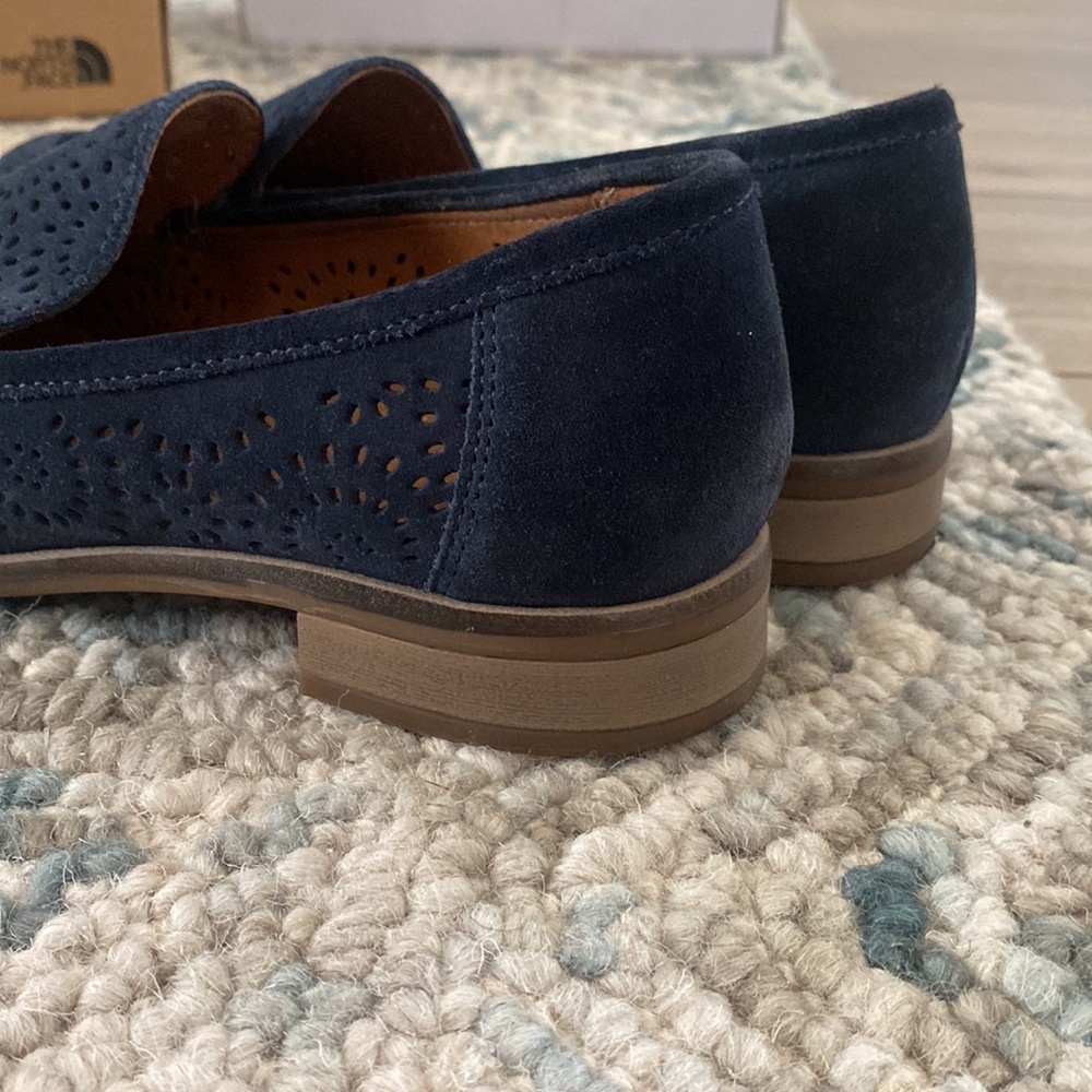 Navy velvet women classy shoes